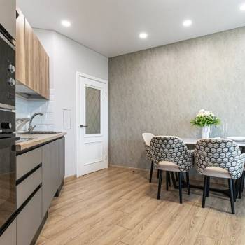 Сдается 2-х комнатная квартира, 80 м²