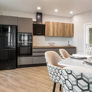 Сдается 2-х комнатная квартира, 80 м²