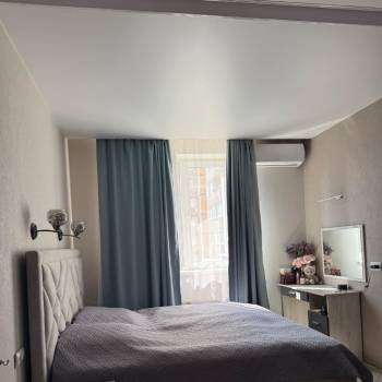 Продается 1-комнатная квартира, 44 м²