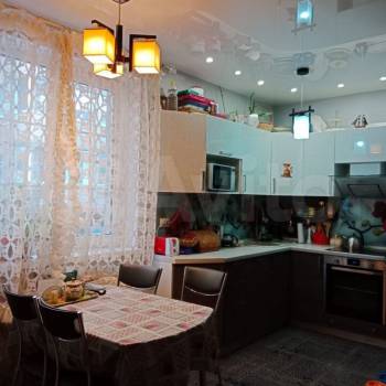 Продается 3-х комнатная квартира, 61,2 м²