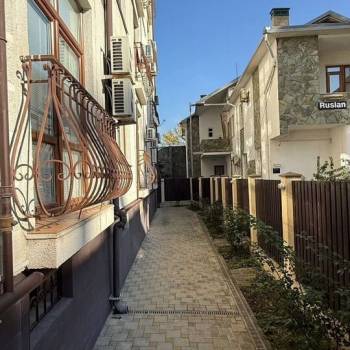 Продается 1-комнатная квартира, 35 м²