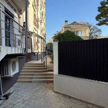 Продается 1-комнатная квартира, 35 м²