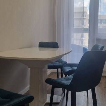 Сдается 2-х комнатная квартира, 60 м²