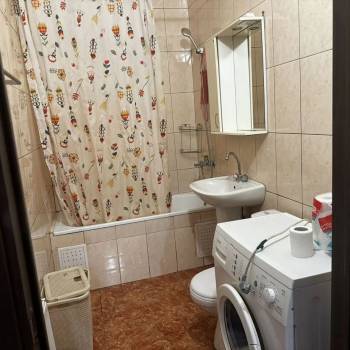 Продается 2-х комнатная квартира, 60 м²