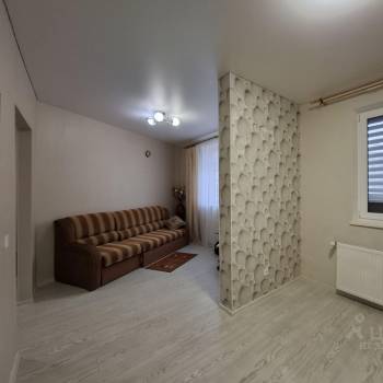 Продается 1-комнатная квартира, 42,2 м²