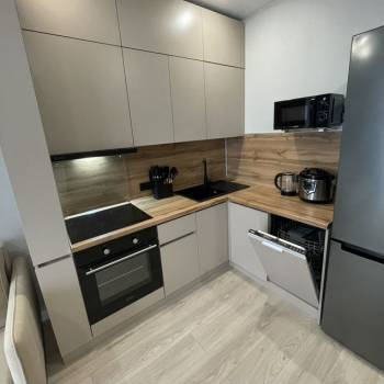 Сдается 1-комнатная квартира, 43 м²