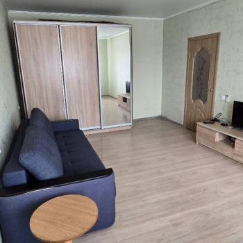 Сдается 1-комнатная квартира, 47 м²