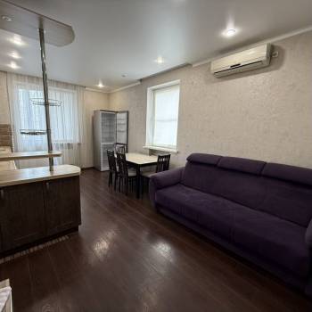 Сдается 1-комнатная квартира, 45 м²