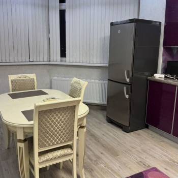 Сдается 1-комнатная квартира, 50,5 м²