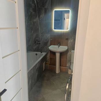 Продается 1-комнатная квартира, 42,5 м²