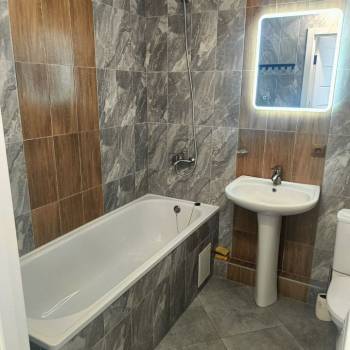 Продается 1-комнатная квартира, 42,5 м²