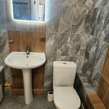 Продается 1-комнатная квартира, 42,5 м²