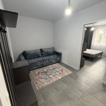 Сдается 1-комнатная квартира, 50 м²