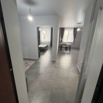 Сдается 1-комнатная квартира, 50 м²