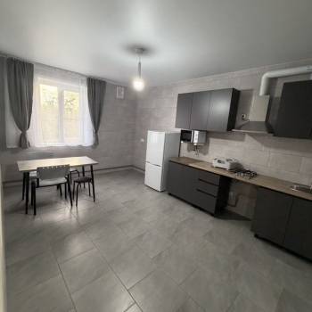 Сдается 1-комнатная квартира, 50 м²