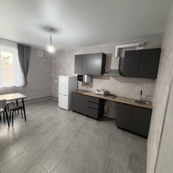 Сдается 1-комнатная квартира, 50 м²