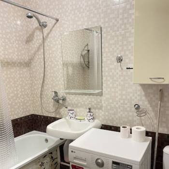 Сдается 1-комнатная квартира, 38 м²