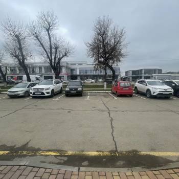 Сдается Нежилое помещение, 680 м²