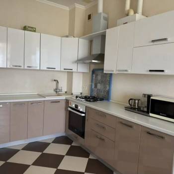 Продается 2-х комнатная квартира, 70,3 м²