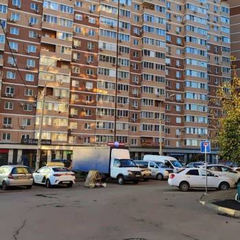 Продается 1-комнатная квартира, 38 м²