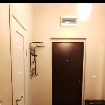 Продается 1-комнатная квартира, 38 м²