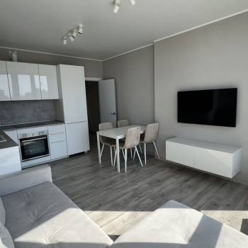 Сдается 1-комнатная квартира, 50 м²