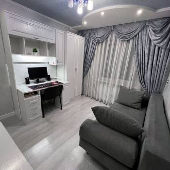 Продается 3-х комнатная квартира, 57,7 м²