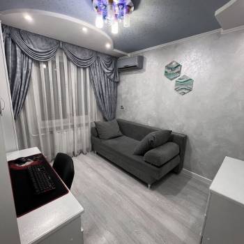 Продается 3-х комнатная квартира, 57,7 м²