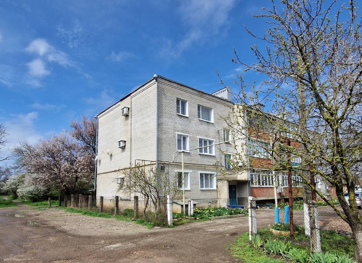 Продам 4-х ком. квартиру, Станица Брюховецкая (Кольцевая)