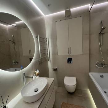 Сдается 2-х комнатная квартира, 74 м²