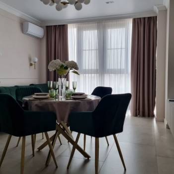 Сдается 2-х комнатная квартира, 74 м²