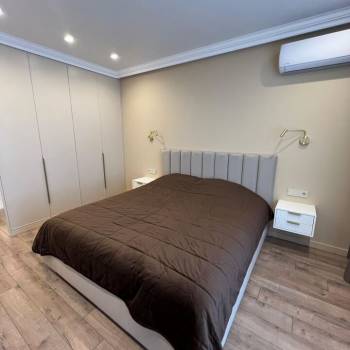 Сдается 2-х комнатная квартира, 74 м²