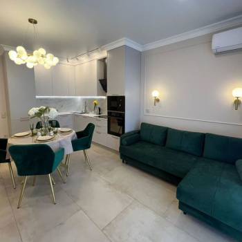 Сдается 2-х комнатная квартира, 74 м²