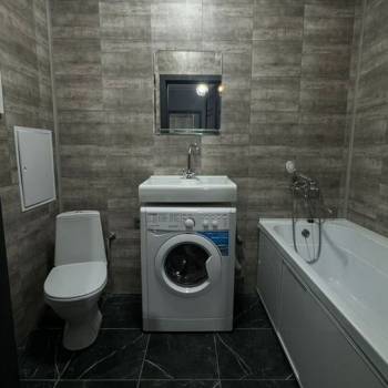 Сдается 2-х комнатная квартира, 65 м²