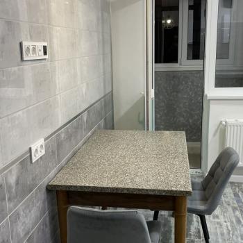 Продается 1-комнатная квартира, 37 м²