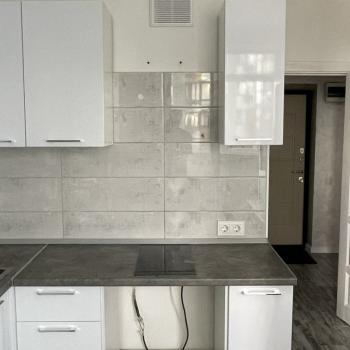 Продается 1-комнатная квартира, 37 м²