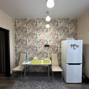 Продается 1-комнатная квартира, 46 м²