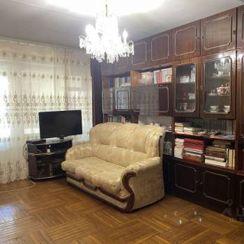 Продается 3-х комнатная квартира, 60,8 м²