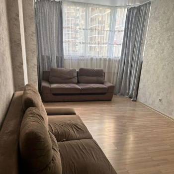 Сдается 2-х комнатная квартира, 56 м²