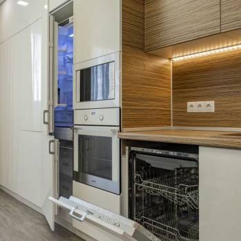 Продается 3-х комнатная квартира, 108 м²