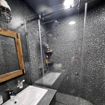 Продается 1-комнатная квартира, 43,3 м²