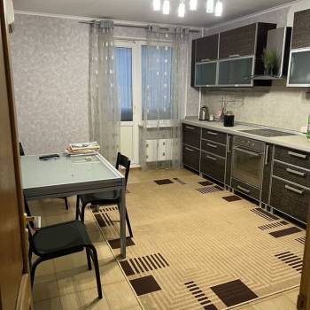Сдается 2-х комнатная квартира, 67,1 м²