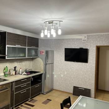 Сдается 2-х комнатная квартира, 67,1 м²