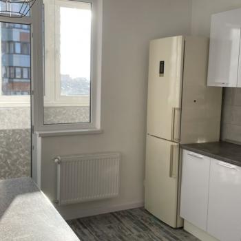 Продается 1-комнатная квартира, 37 м²