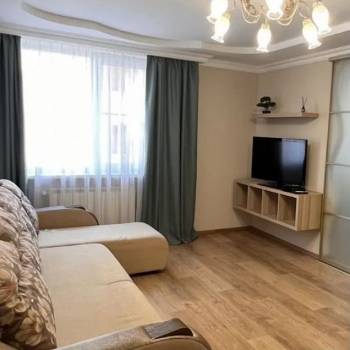 Продается 1-комнатная квартира, 45 м²