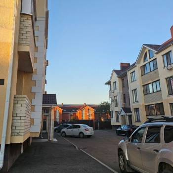 Продается 1-комнатная квартира, 35 м²