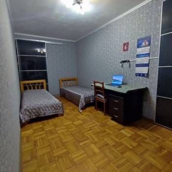 Продается Многокомнатная квартира, 85 м²
