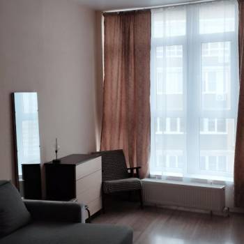 Сдается 1-комнатная квартира, 38 м²