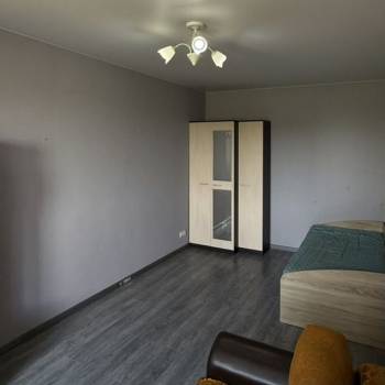 Продается 1-комнатная квартира, 33 м²