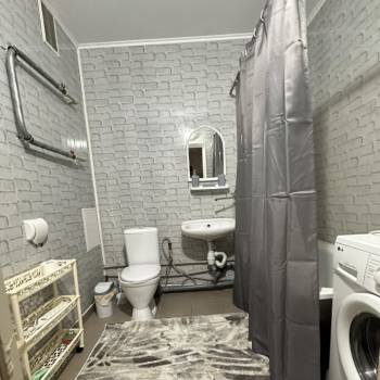 Сдается 1-комнатная квартира, 39 м²